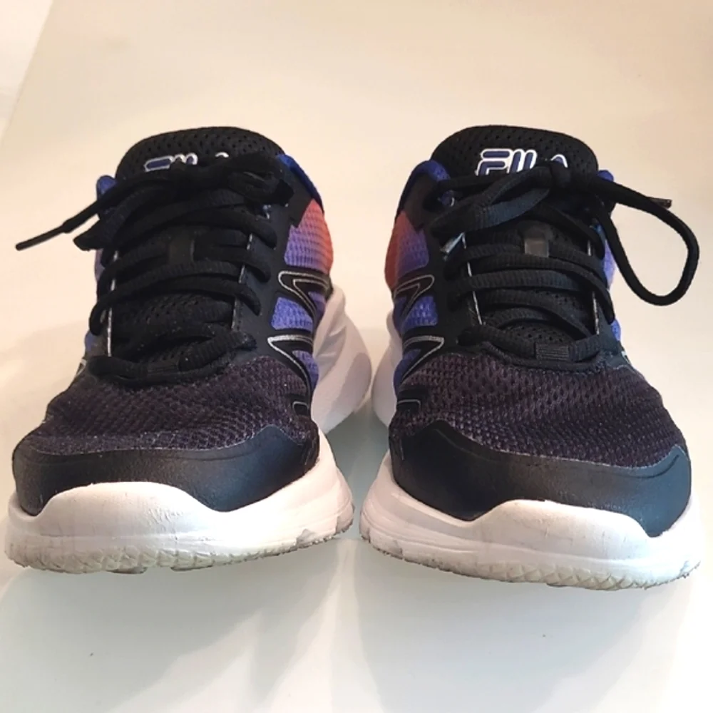 Fila Panorama 9 Sneakers Memory Foam Lace Up Low Top Running Athletic Trainers